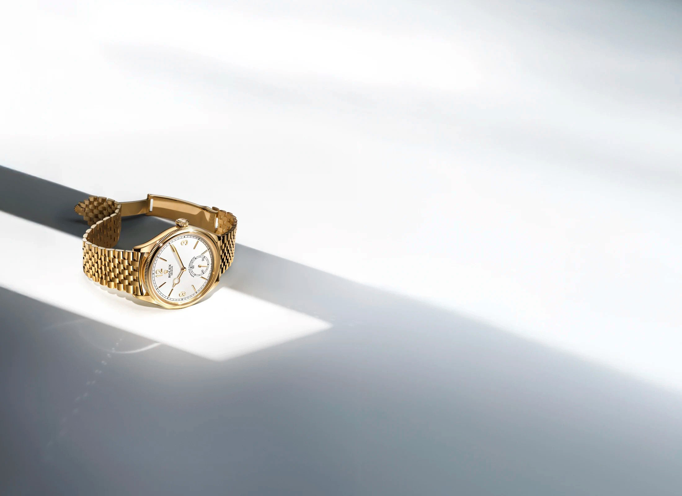 Rolex mobile banner medium